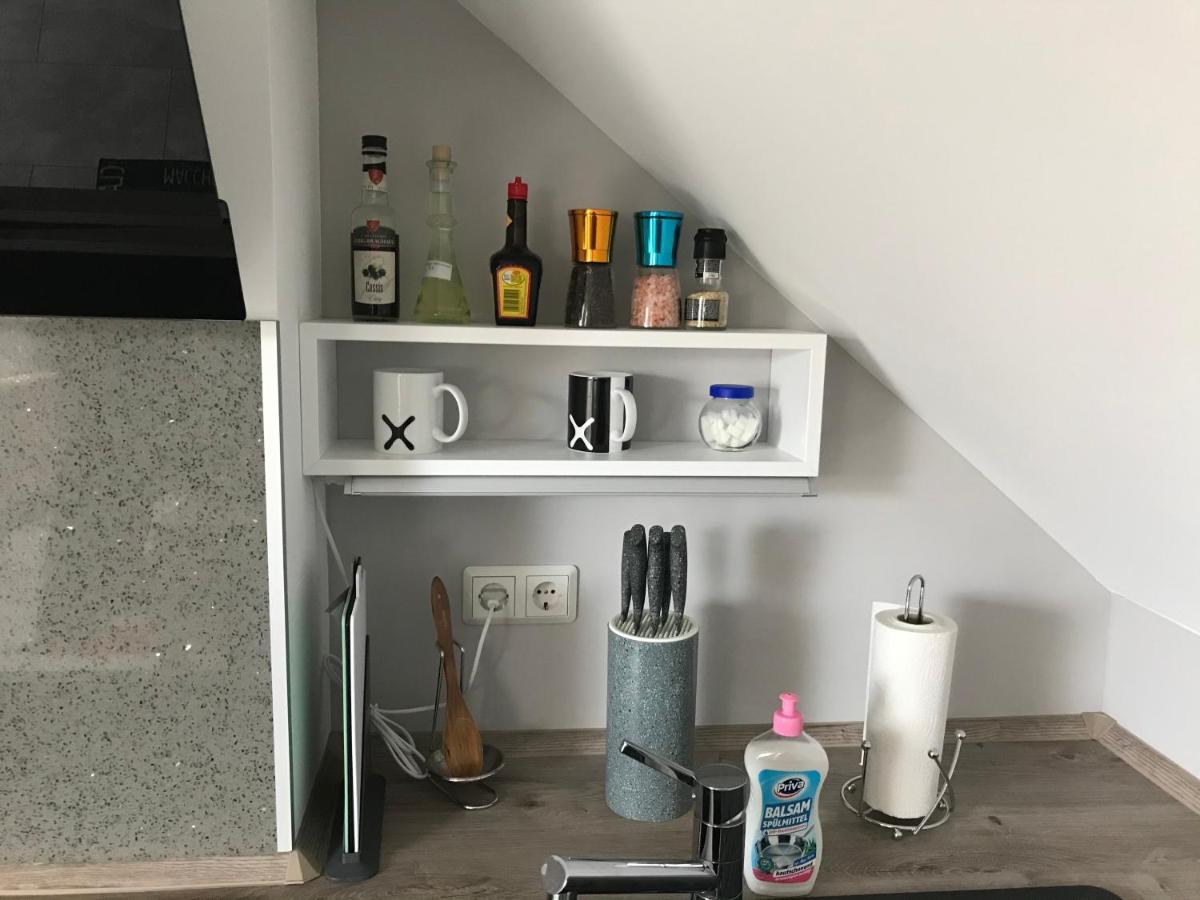 Ferienwohnung Sunny - Moderne Ferienwohnung Im Gruenen In Saarbruecken-West Saarbrücken Exterior foto