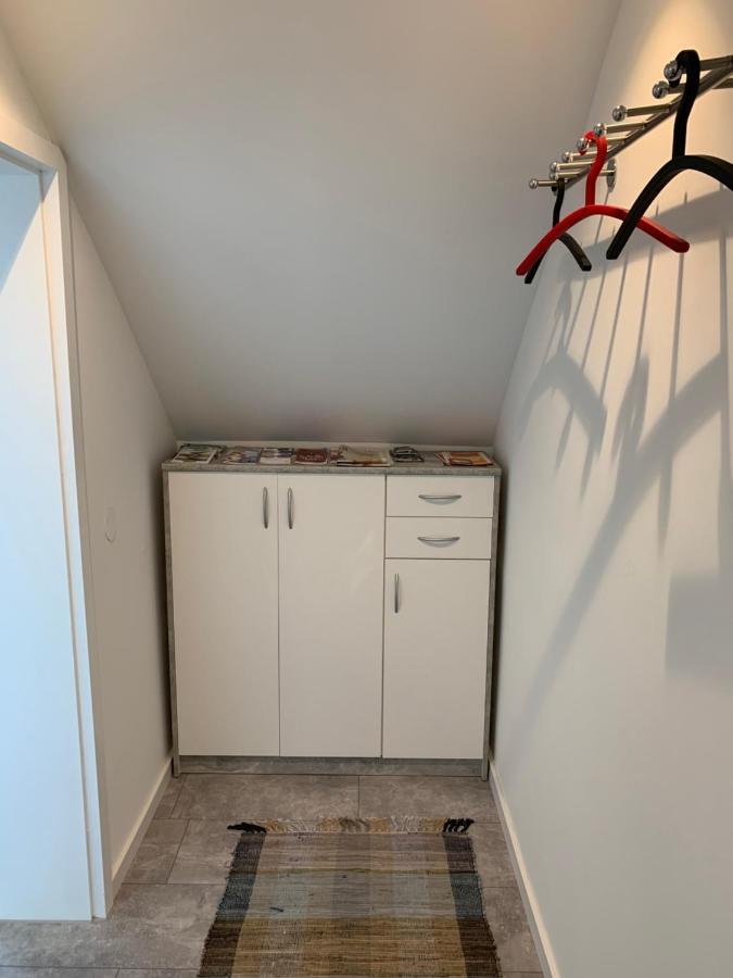 Ferienwohnung Sunny - Moderne Ferienwohnung Im Gruenen In Saarbruecken-West Saarbrücken Exterior foto